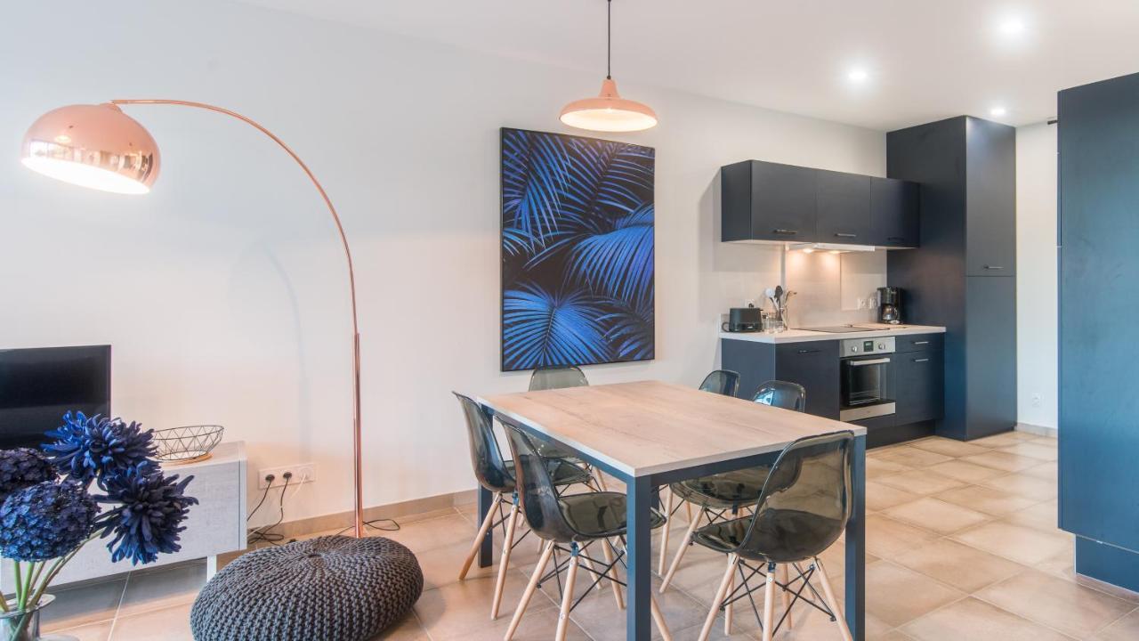 Apartamento Plein Soleil avec Jacuzzi Privatif et parking privé Sarlat Exterior foto